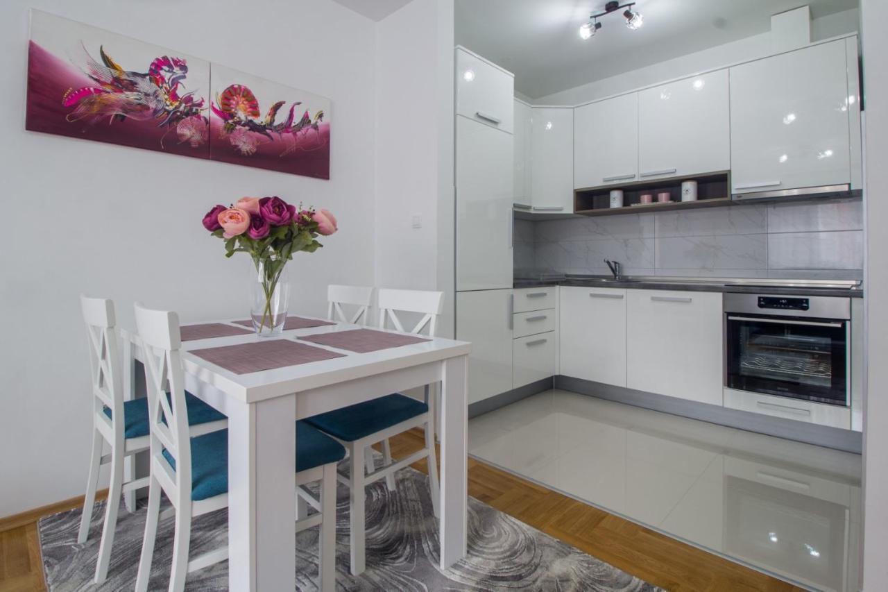 Apartamento Iskra Banja Luka Exterior foto